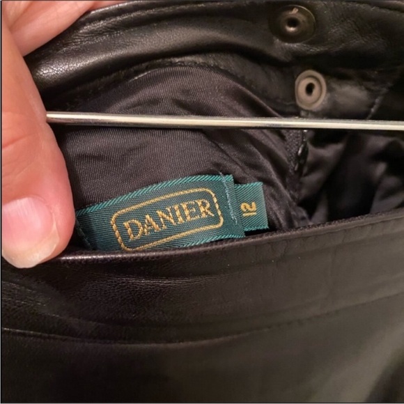 DANIER Leather Skirt - Black - Picture 3 of 6